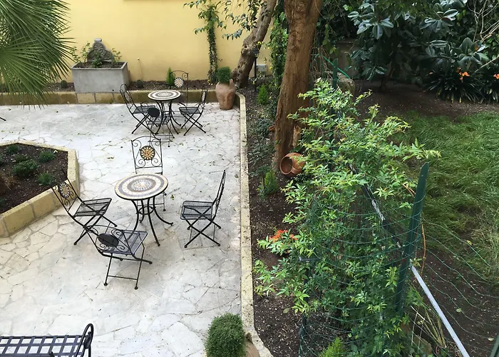 Ξενοδοχείο Domus Terenzio 3*