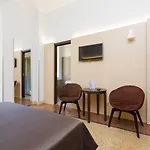Domus Terenzio 3*