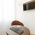 Domus Terenzio Otel
